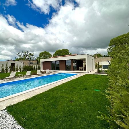 Villa Moderna San Lorenzo Orbanići Exterior foto