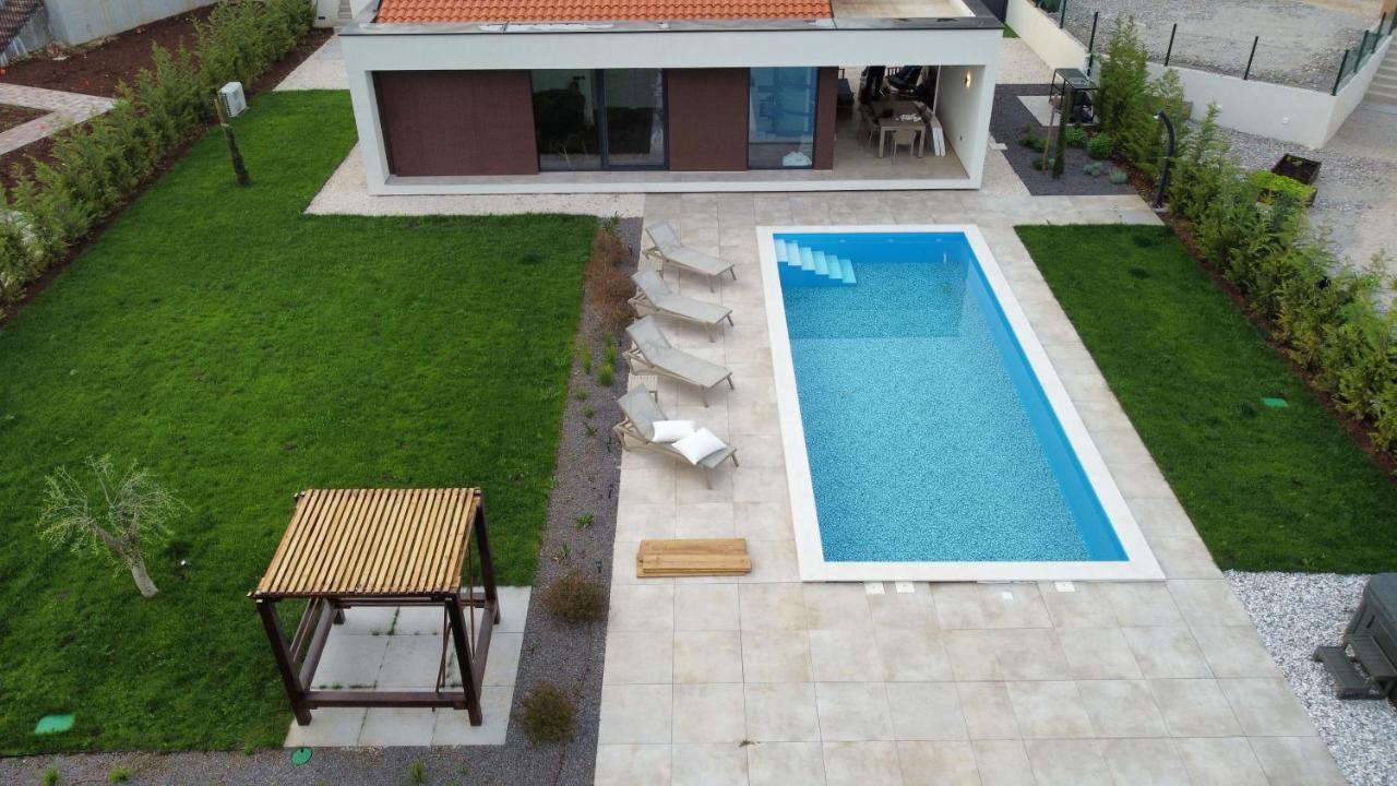 Villa Moderna San Lorenzo Orbanići Exterior foto